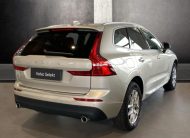 Volvo XC60 MOMENTUM PRO, B4 AWD, 145+10 kW / 197+14 HP