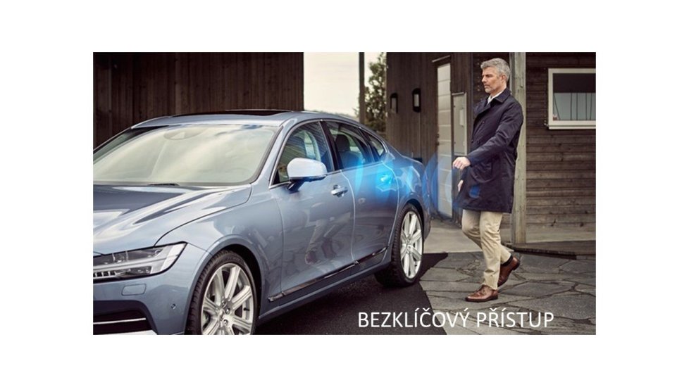 Volvo XC60 MOMENTUM PRO, B4 AWD, 145+10 kW / 197+14 HP