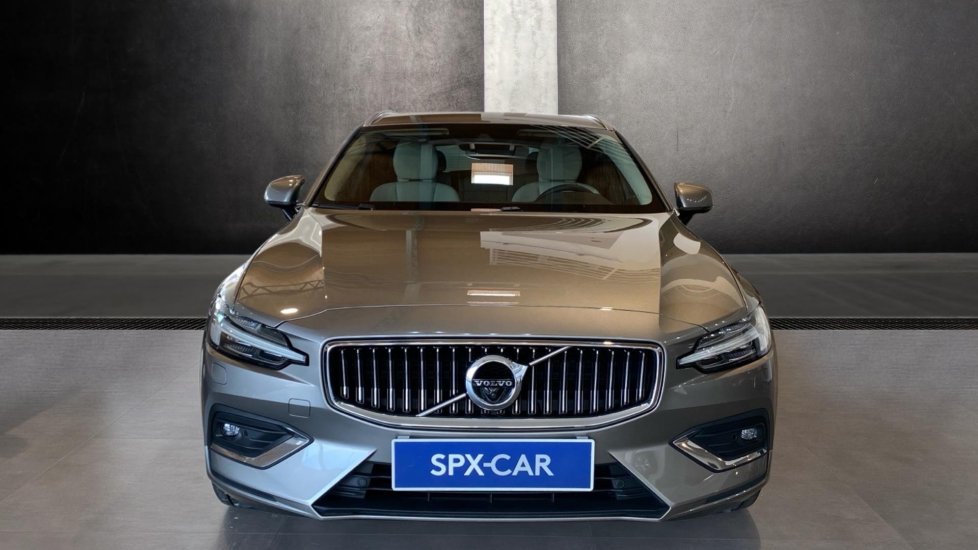 Volvo V60 INSCRIPTION, T4 FWD Drive-E, 140 kW / 190 HP