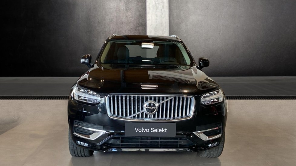 Volvo XC90 PLUS BRIGHT, B5 AWD, 173+10 kW / 235+14 HP