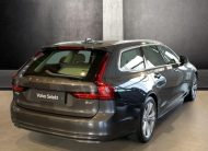 Volvo V90 MOMENTUM PRO, B4 AWD, 145+10 kW / 197+14 HP