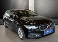 Volvo V90 MOMENTUM PRO, B4 FWD, 145+10 kW / 197+14 HP