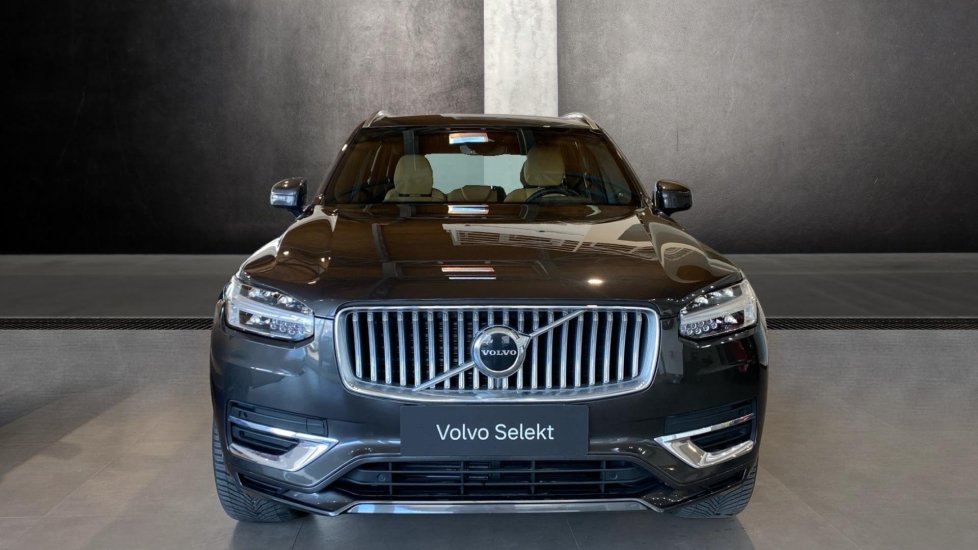 Volvo XC90 PLUS BRIGHT, B5 AWD, 173+10 kW / 235+14 HP