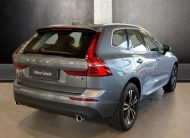 Volvo XC60 MOMENTUM PRO, B4 AWD, 145+10 kW / 197+14 HP