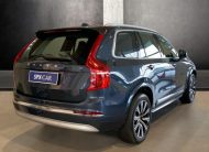 Volvo XC90 INSCRIPTION, B5 AWD, 173+10 kW / 235+14 HP