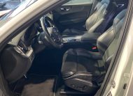 Volvo XC60 R-DESIGN, D4 AWD Drive-E, 140 kW / 190 HP
