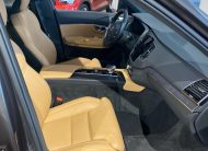 Volvo XC90 PLUS BRIGHT, B5 AWD, 173+10 kW / 235+14 HP