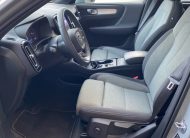 Volvo XC40 CORE, B3 FWD, 120+10 kW / 163+14 HP