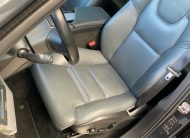 Volvo XC90 MOMENTUM PRO, B5 AWD, 173+10 kW / 235+14 HP