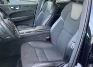 Volvo XC60 MOMENTUM PRO, B4 AWD, 145+10 kW / 197+14 HP