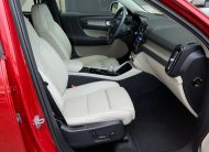 Volvo XC40 PLUS BRIGHT, B4 FWD, 145+10 kW / 197+14 HP