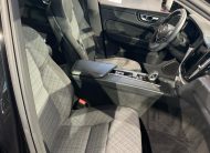Volvo XC60 MOMENTUM PRO, B4 AWD, 145+10 kW / 197+14 HP