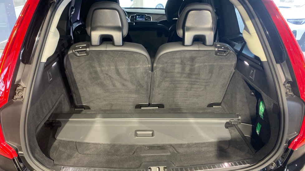 Volvo XC90 PLUS BRIGHT, B5 AWD, 173+10 kW / 235+14 HP