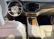 Volvo XC90 MOMENTUM PRO, B5 AWD, 173+10 kW / 235+14 HP