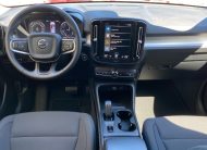 Volvo XC40 MOMENTUM, T3 FWD, 120 kW / 163 HP