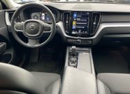 Volvo XC60 MOMENTUM PRO, B4 AWD, 145+10 kW / 197+14 HP
