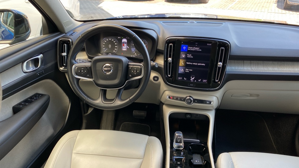 Volvo XC40 INSCRIPTION, T4 AWD Drive-E, 140 kW / 190 HP