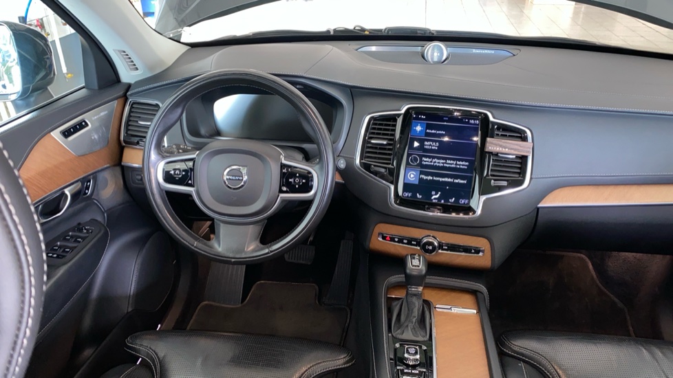 Volvo XC90 INSCRIPTION, T6 AWD Drive-E, 228 kW / 310 HP