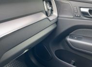 Volvo XC60 R-DESIGN, B4 AWD, 145+10 kW / 197+14 HP