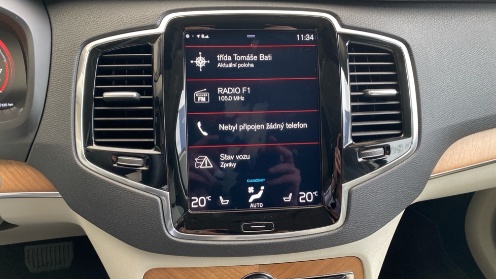Volvo XC90 MOMENTUM PRO, B5 AWD, 184+10 kW / 250+14 HP