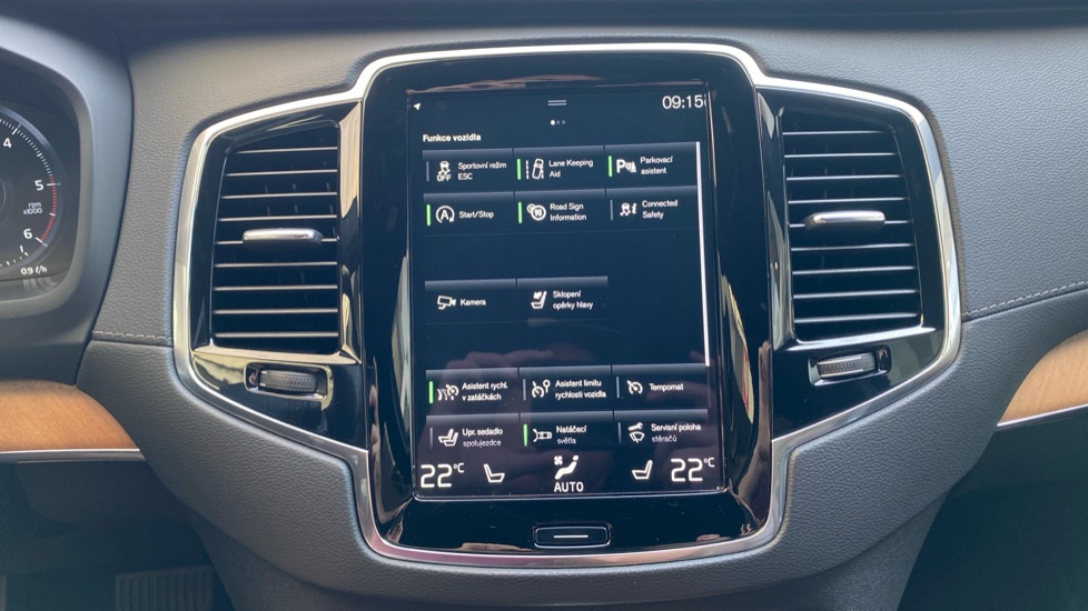 Volvo XC90 INSCRIPTION, B5 AWD, 173+10 kW / 235+14 HP