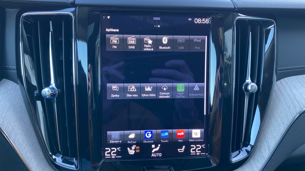 Volvo XC60 INSCRIPTION, T6 AWD RECHARGE, 186+65 kW / 253+87 HP
