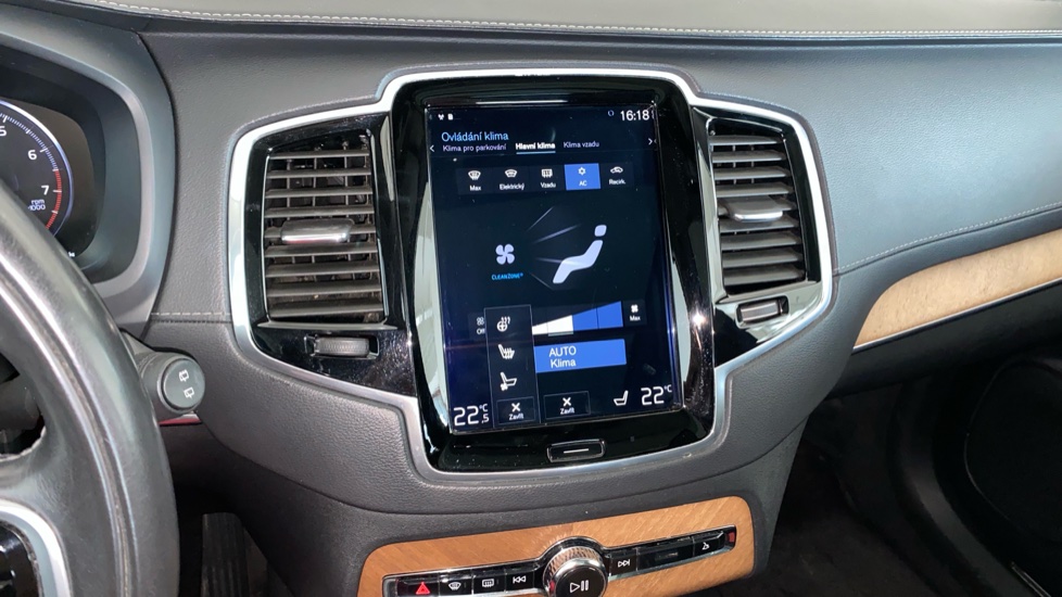 Volvo XC90 INSCRIPTION, T6 AWD Drive-E, 228 kW / 310 HP