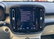Volvo XC40 INSCRIPTION, T4 AWD Drive-E, 140 kW / 190 HP