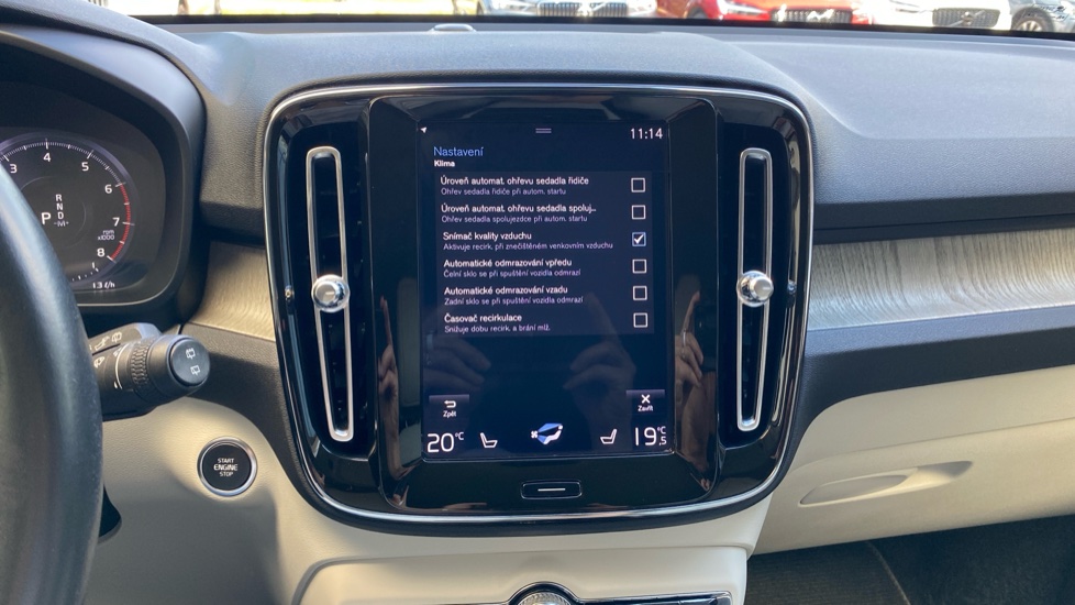 Volvo XC40 INSCRIPTION, T4 AWD Drive-E, 140 kW / 190 HP