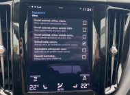 Volvo XC60 MOMENTUM PRO, B4 AWD, 145+10 kW / 197+14 HP