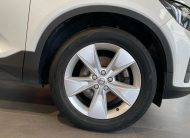 Volvo XC40 CORE, B3 FWD, 120+10 kW / 163+14 HP