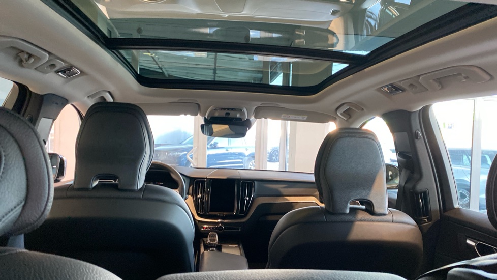 Volvo XC60 INSCRIPTION, T6 AWD RECHARGE, 186+65 kW / 253+87 HP