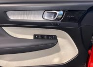 Volvo XC40 PLUS BRIGHT, B4 FWD, 145+10 kW / 197+14 HP