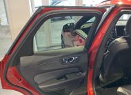 Volvo XC60 R-DESIGN, B4 AWD, 145+10 kW / 197+14 HP
