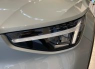 Volvo XC40 CORE, B3 FWD, 120+10 kW / 163+14 HP