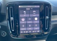 Volvo XC40 ULTIMATE DARK, B4 FWD, 145+10 kW / 197+14 HP