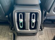 Volvo XC40 ULTIMATE DARK, B4 FWD, 145+10 kW / 197+14 HP